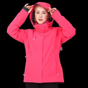 Women’s insulated jackets